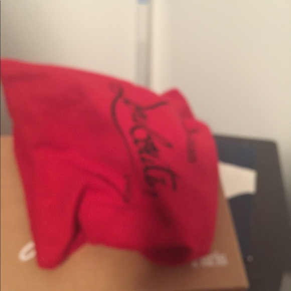 Deep Rouge Pump - Picture 3 of 7